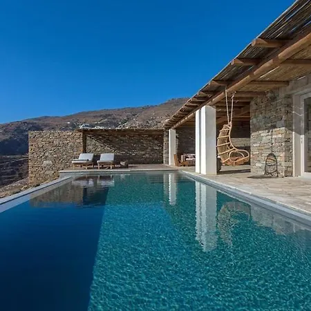 Meltemi Villa *